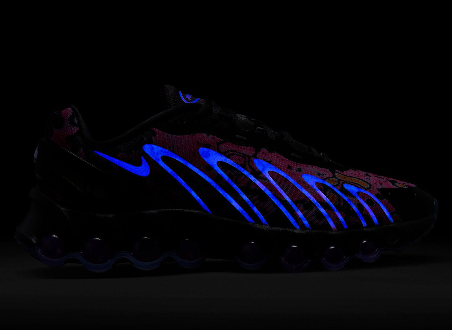 Nike Air Max Dn8 NRG in Pink Glaze / Bright Violet