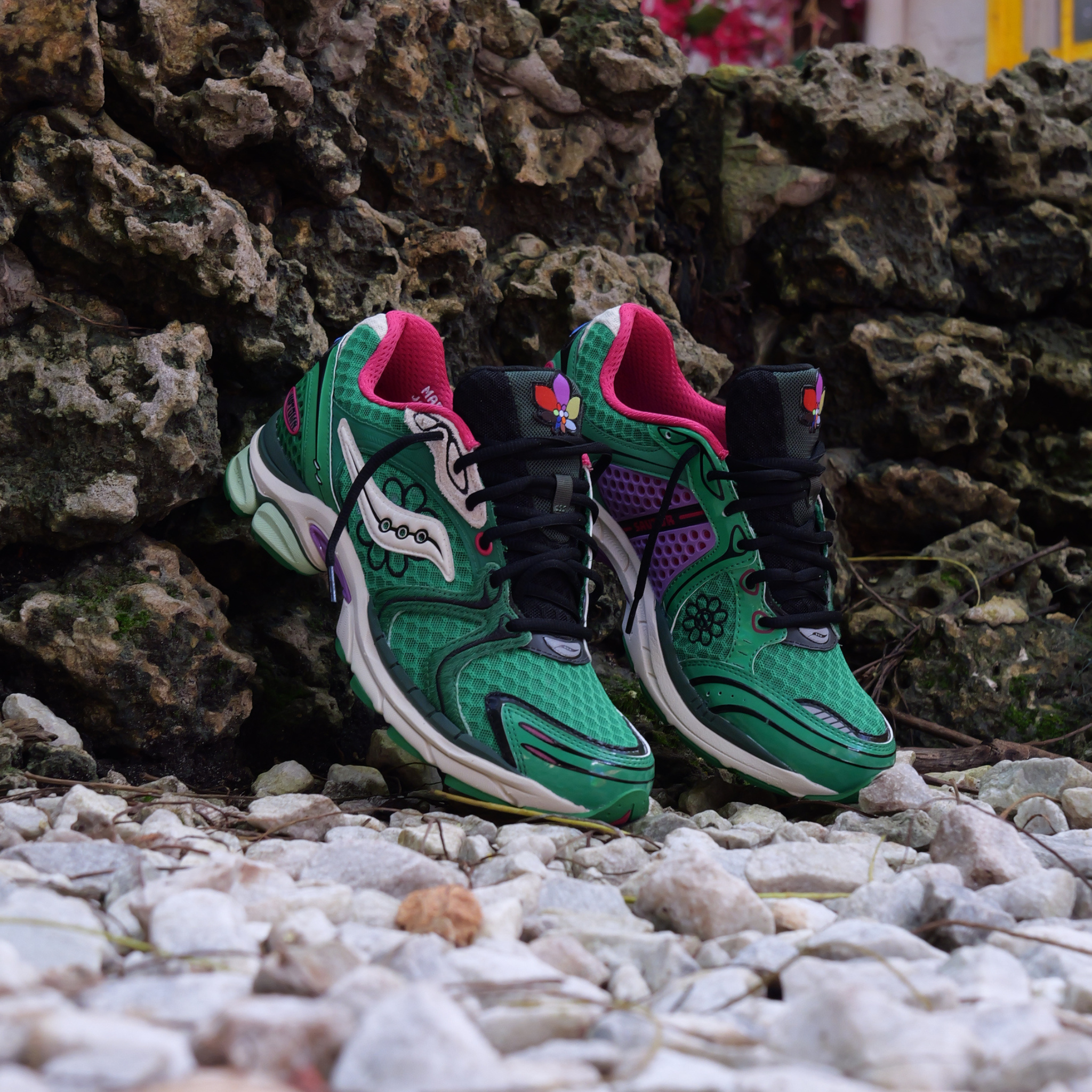SAUCONY X JAE TIPS Progrid Triumph 4 Sugar Maple (Fern/Fern)