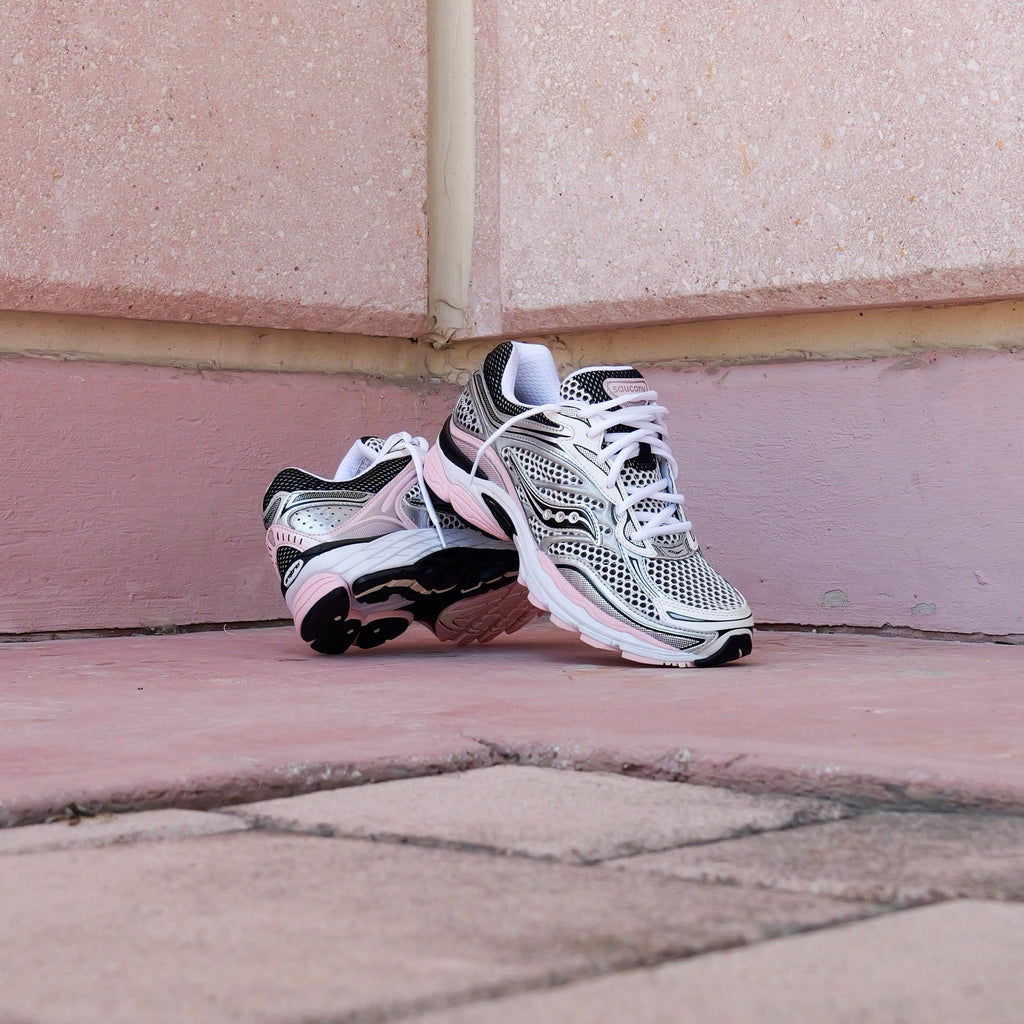 Mens Saucony ProGrid Omni 9 (Silver/Pink)