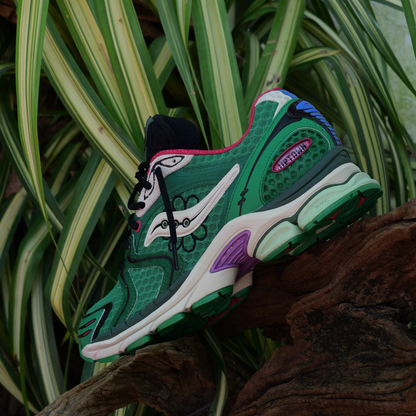 SAUCONY X JAE TIPS Progrid Triumph 4 Sugar Maple (Fern/Fern)