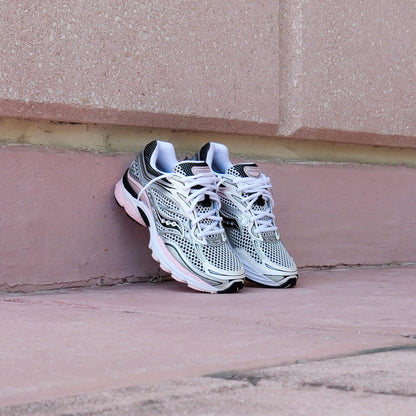 Mens Saucony ProGrid Omni 9 (Silver/Pink)