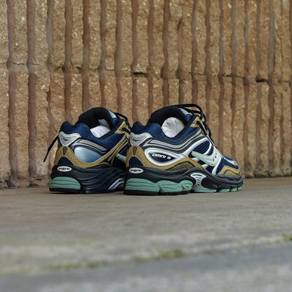 Mens Saucony OG ProGrid Omni 9 (Brown/Navy)