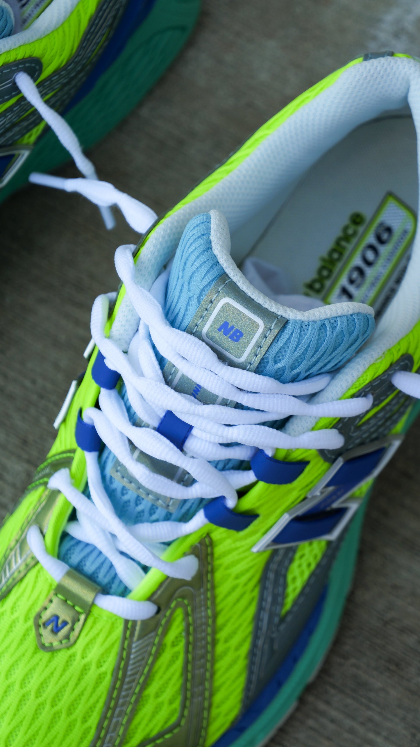 Mens New Balance 1906R (Alkaline Green/Blue) U19063EN