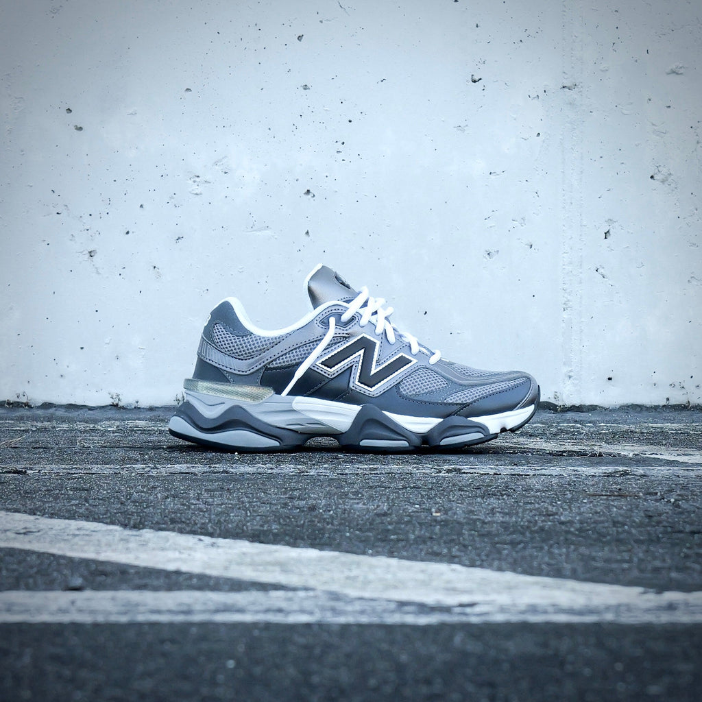 Mens New Balance 9060 (Cool Grey)-U906051K