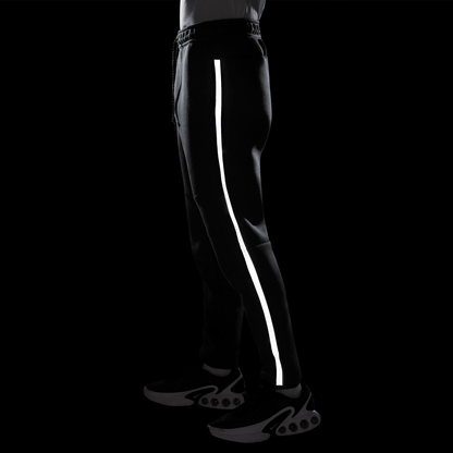 Men's Nike Tech Fleece Joggers with Reflective Accents