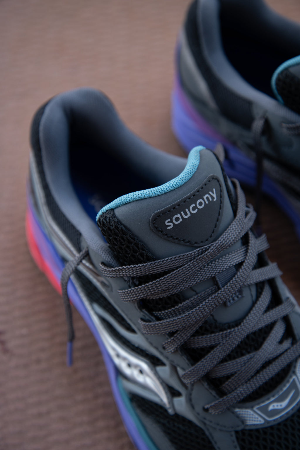 Mens Saucony ProGrid Omni 9 Galaxy (Black/Multi)