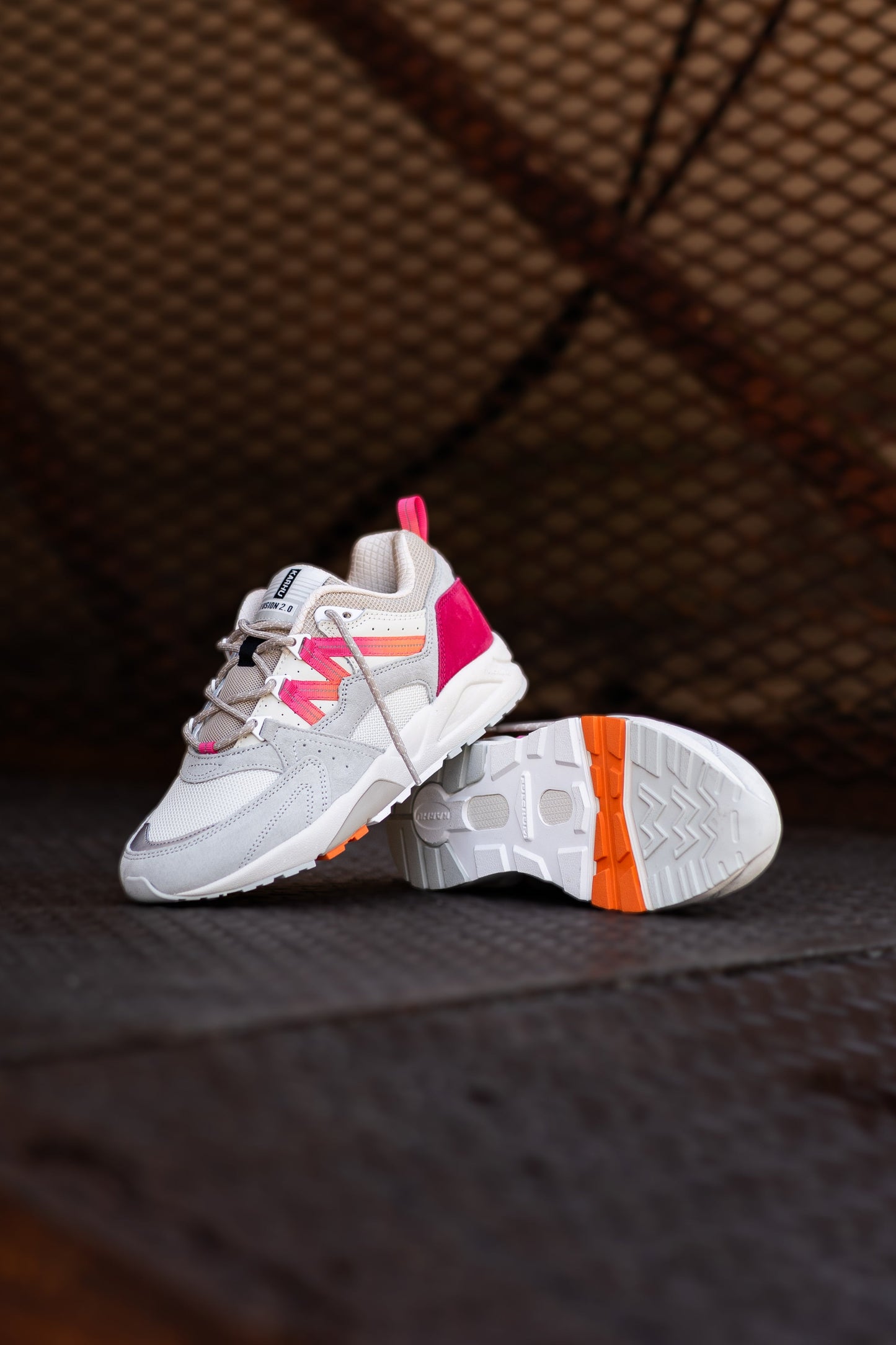 Men's Karhu Fusion 2.0 (Foggy Dew/Hot Pink)