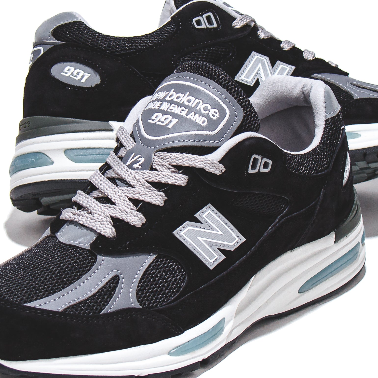 New Balance Unisex 991v2 Black Made In UK U991BK2