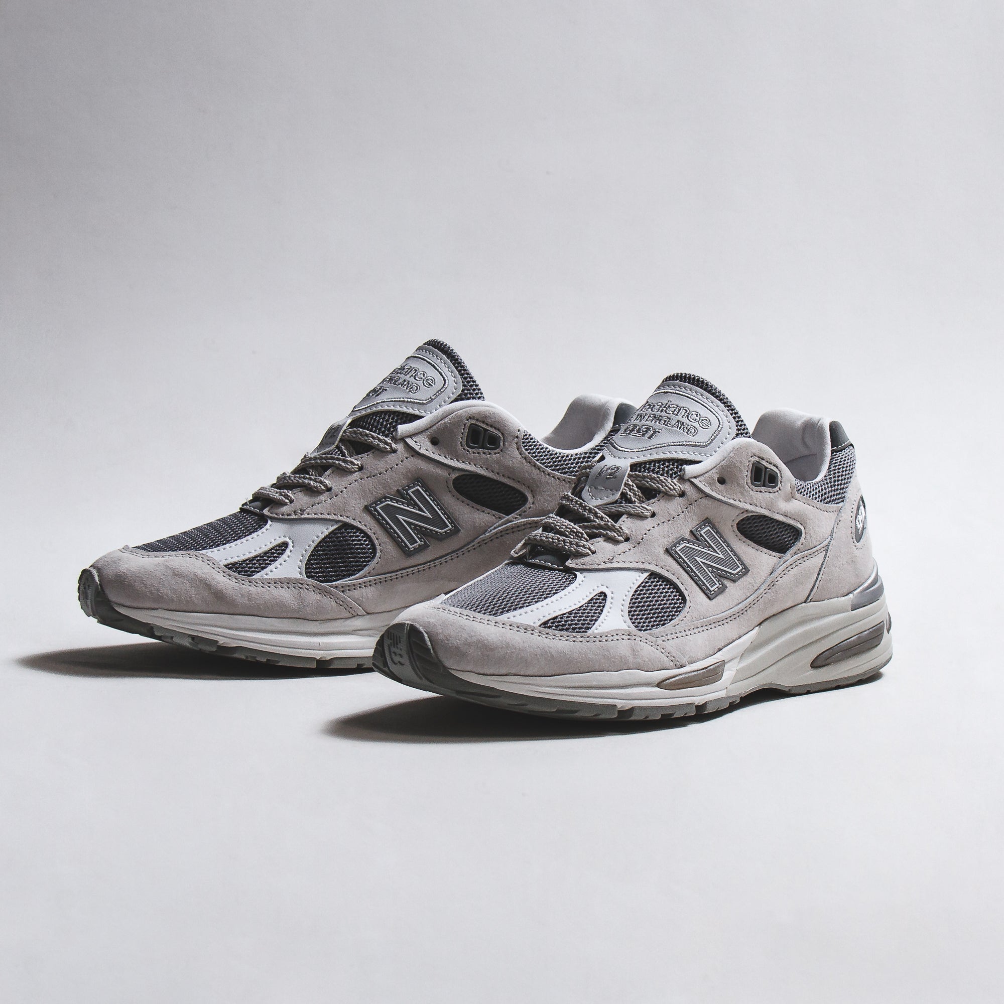 New Balance Unisex 991v2 Nimbus Cloud Made In UK U991LG2