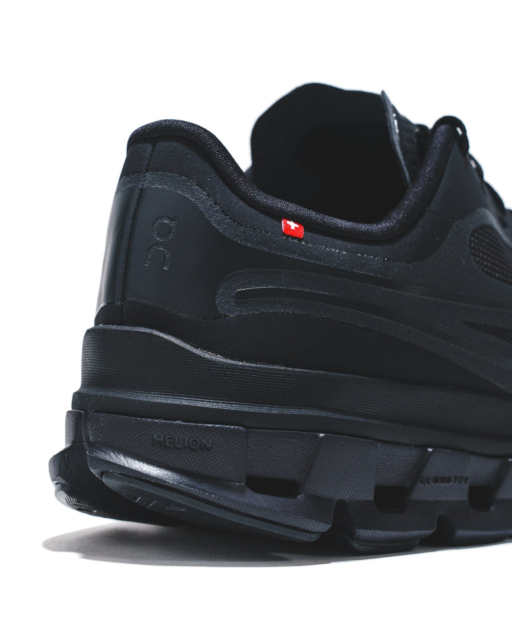 ON Women Cloudflow 5 AD Black Magnet 3WF30440761
