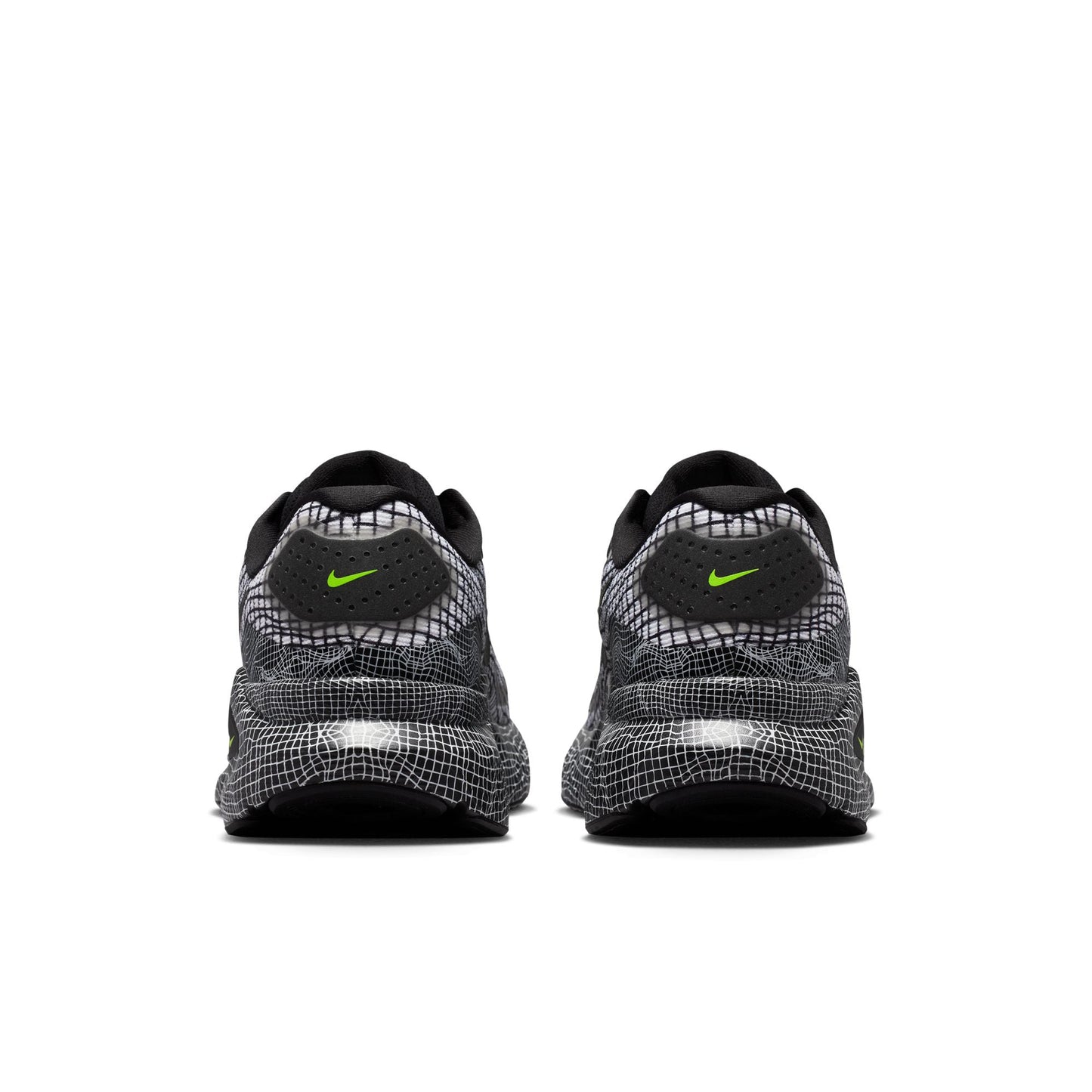 Nike Structure 26