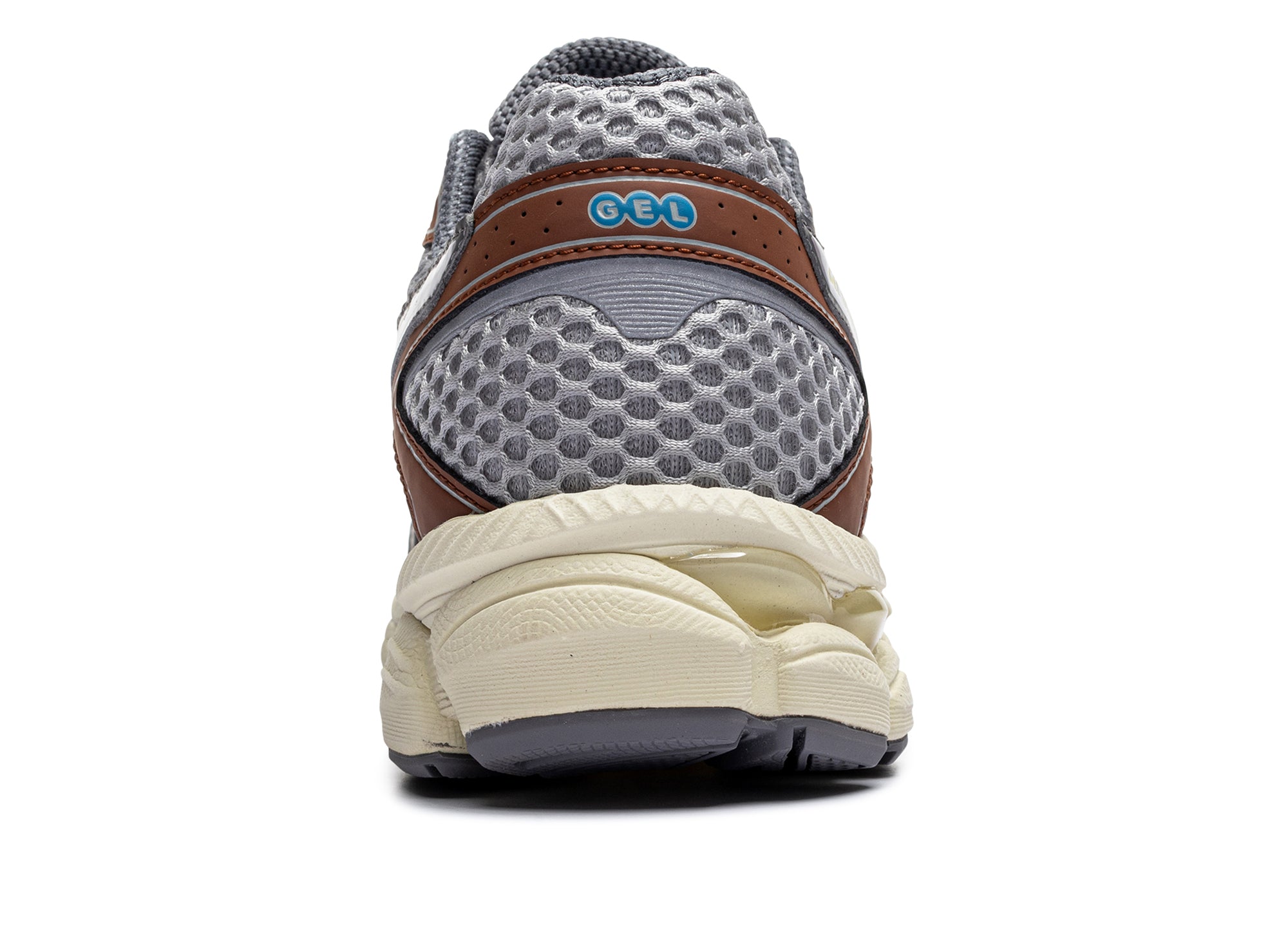 Asics x Emmi Gel-Cumulus 16