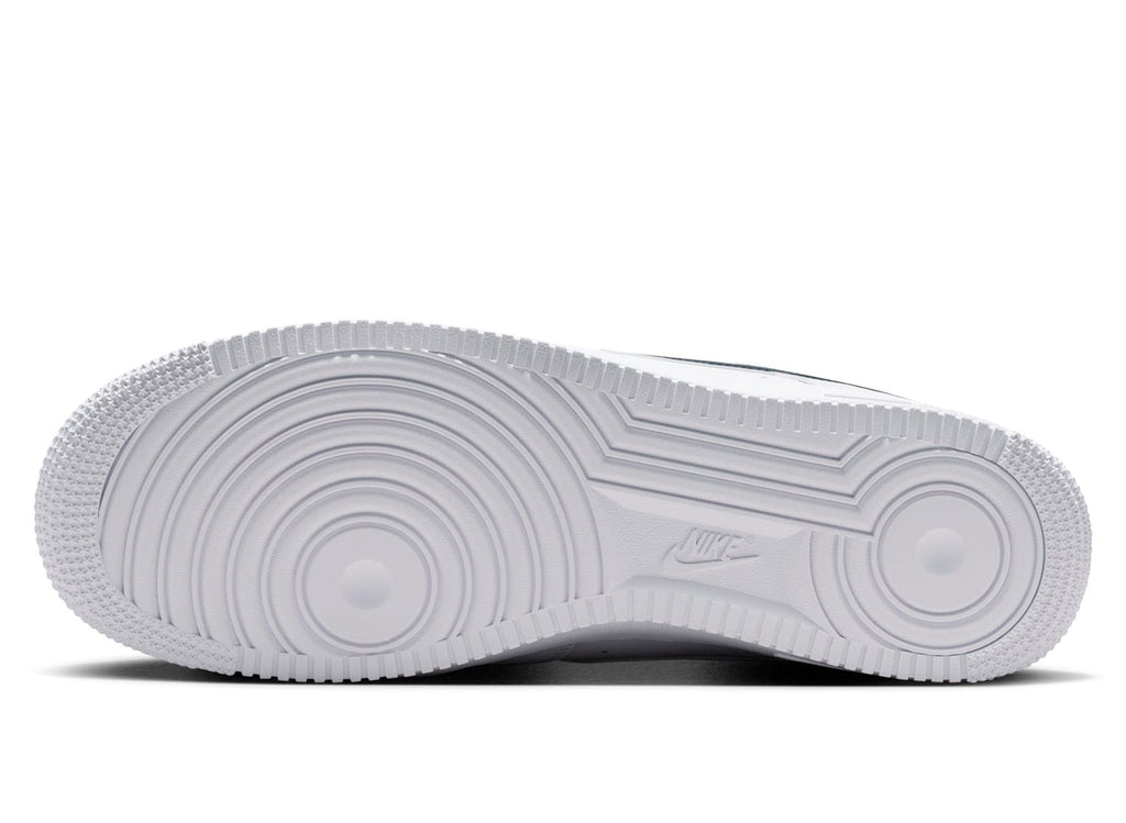 Nike Air Force 1 '07 LV8 in White / Midnight Navy "USA Soccer"