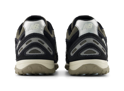 New Balance 204L U204L5WZ in Black / Magnet