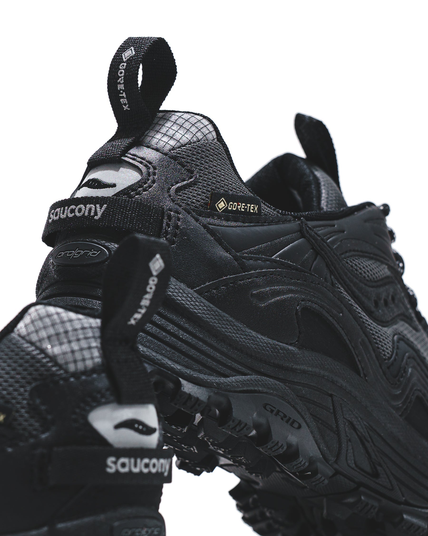 Saucony Men Grid Aura X GTX Black S70925-1