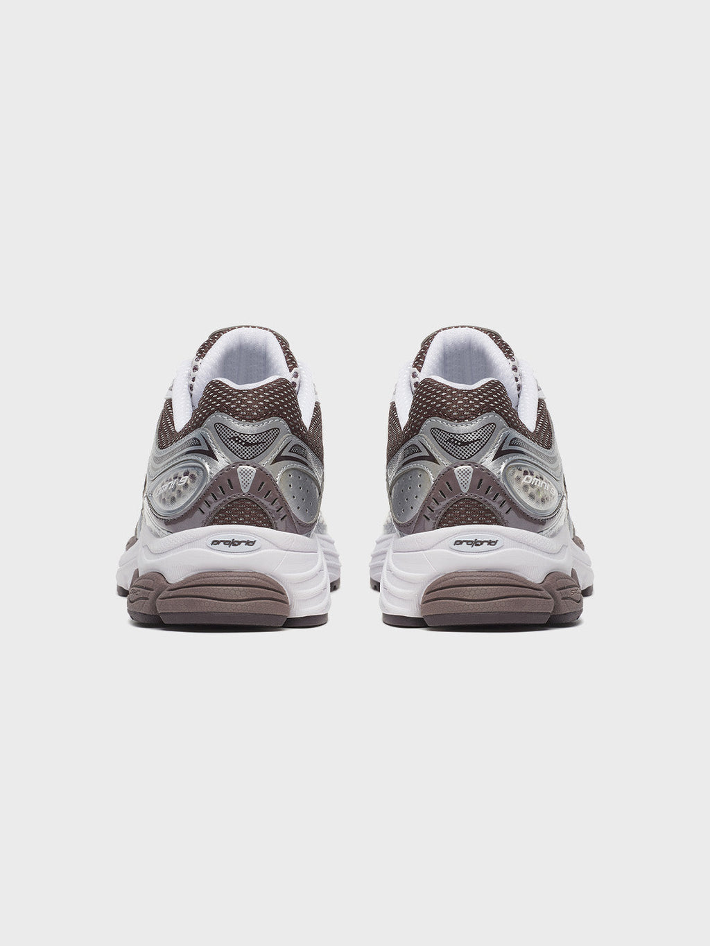 Saucony Progrid Omni 9 Sneakers | White/Brown