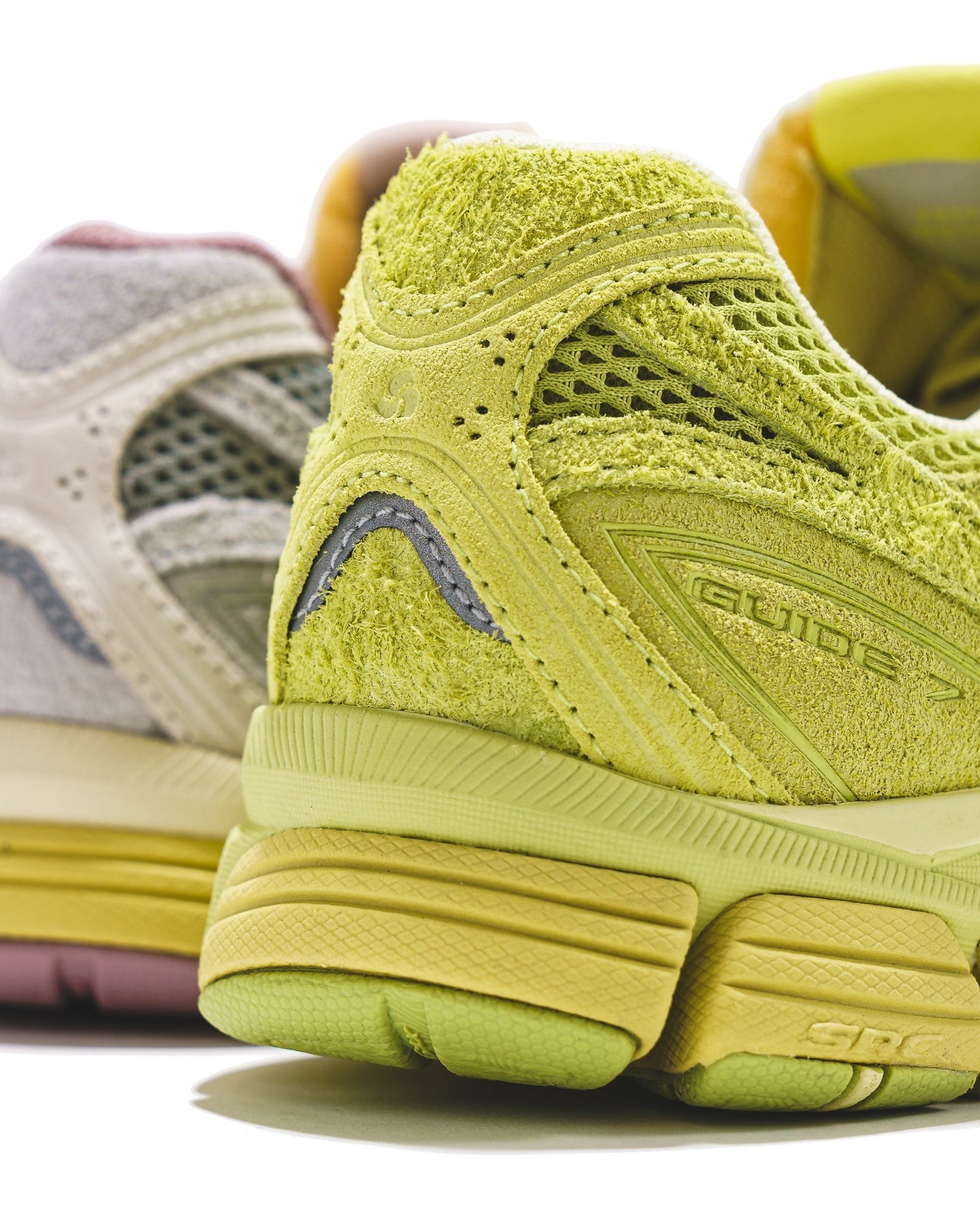 Saucony x 3sixteen Unisex ProGrid Guide 7 Lime Raffia S71044-2