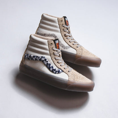 Vans Men UA Sk8-Hi 38 DX Rokit Translucent Pebble VN0000SQBKV