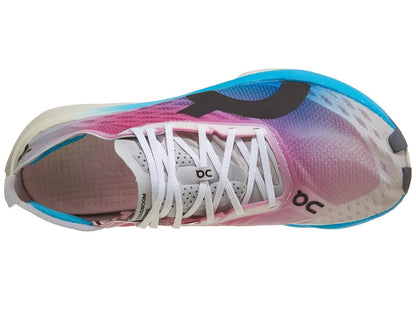 On Running | Cloudboom Strike | Women's | White/Horizon